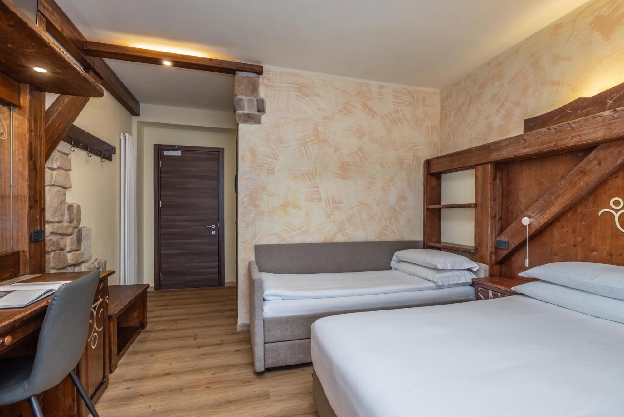 Garden Wellness Hotel S Andalo Room photo